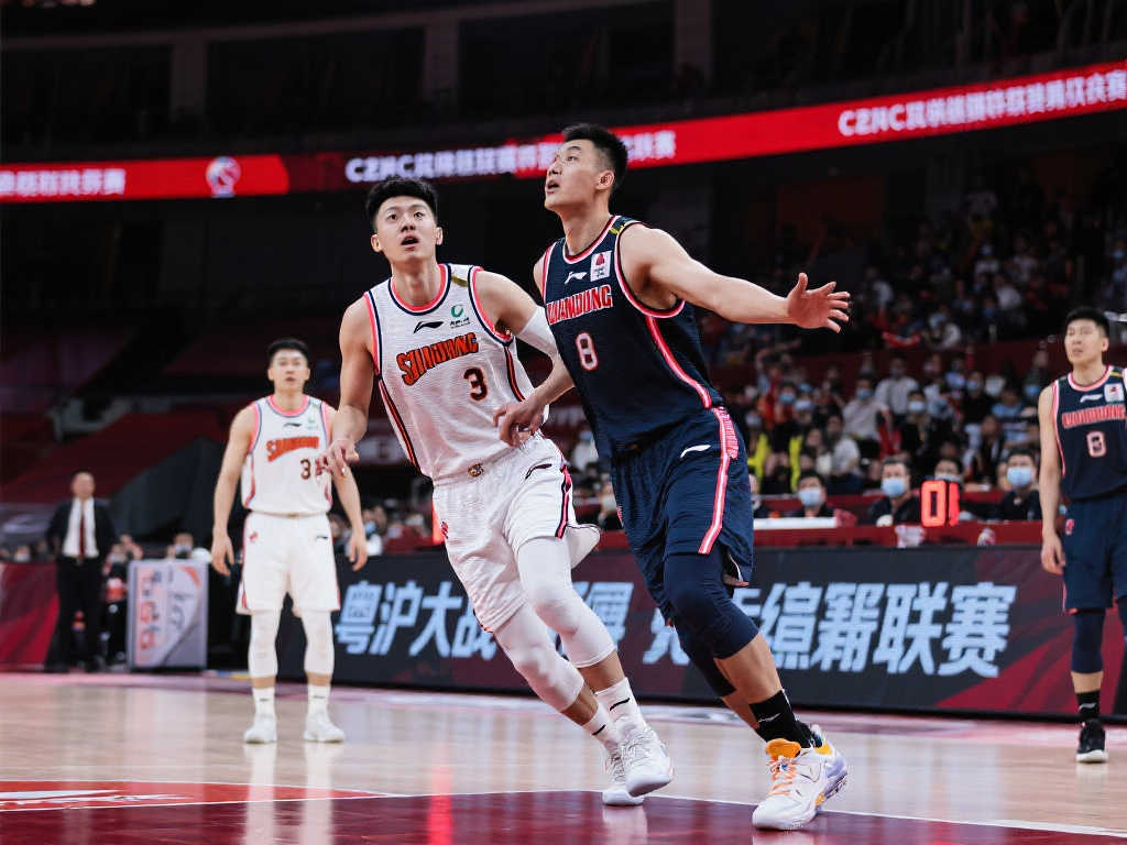 防守反击的